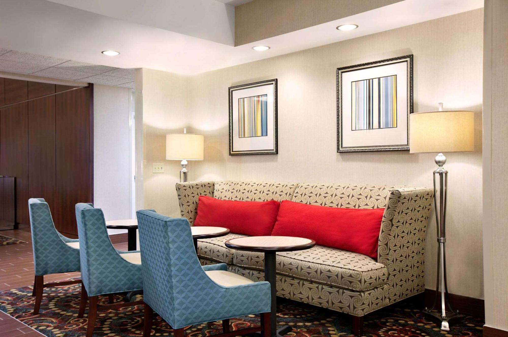 Hampton Inn Atlanta-Stockbridge Exteriör bild
