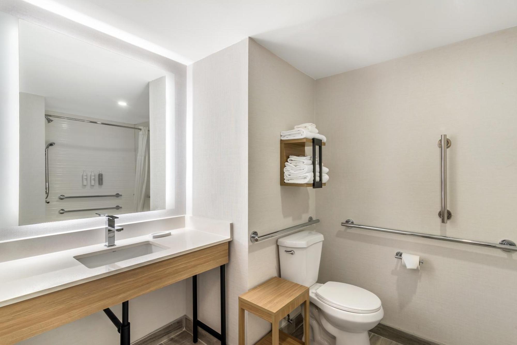 Hampton Inn Atlanta-Stockbridge Exteriör bild